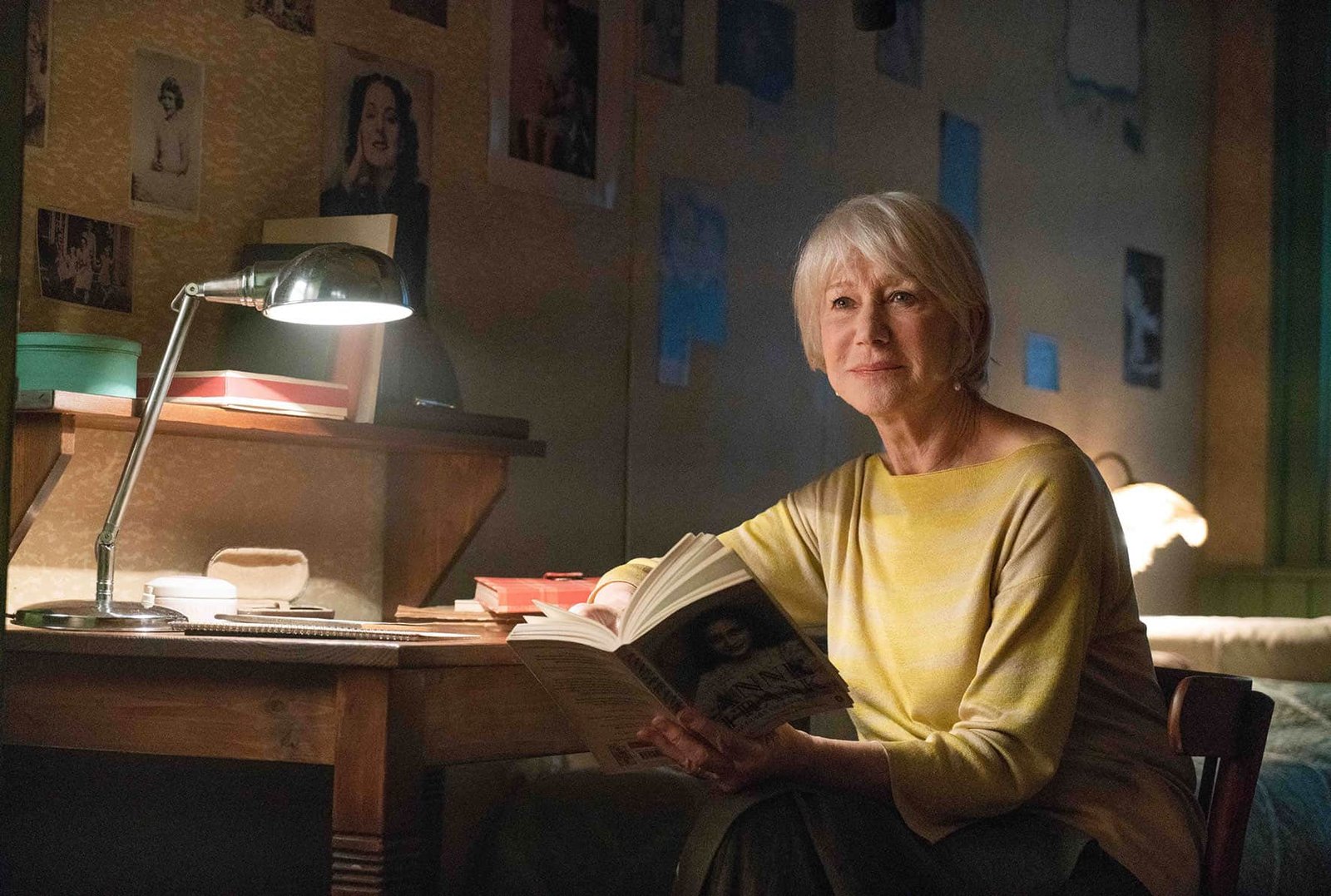 helen mirren in anne frank. vite parallele 2 @martinolombezzi4261