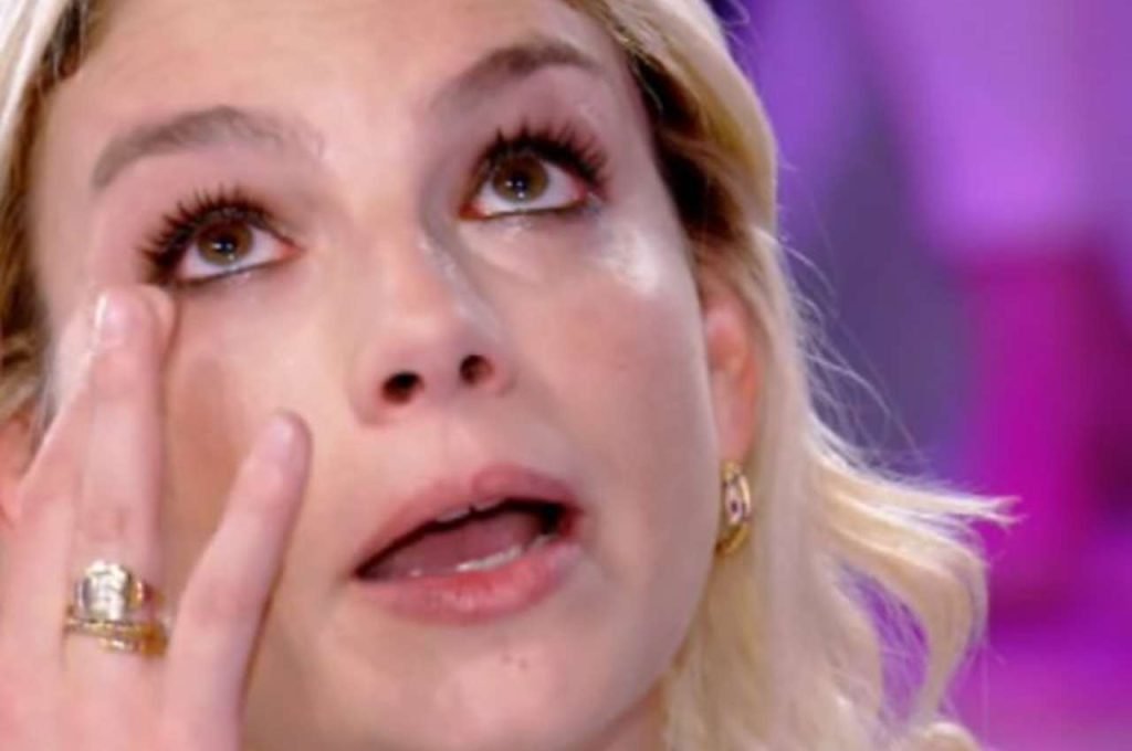 Lacrime per Emma Marrone la quale racconta del dramma vissuto