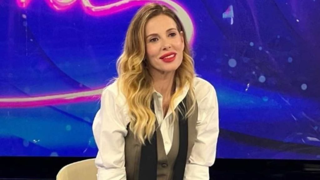 Alessia Marcuzzi e la foto da censura