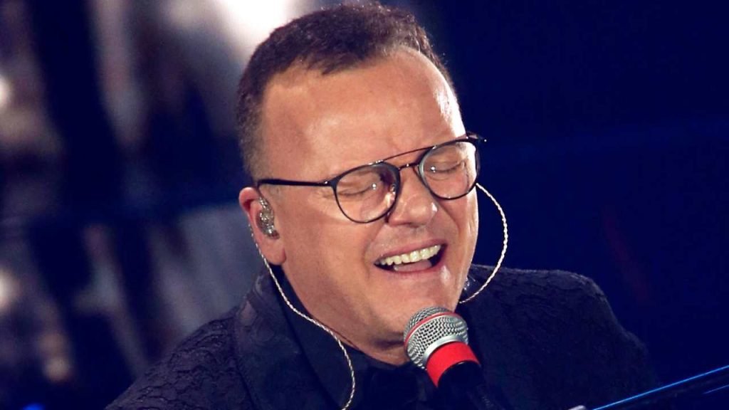 Gigi D'Alessio e la sua preoccupazione