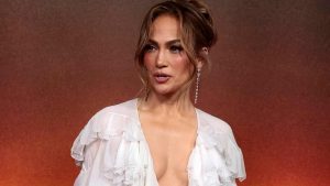 Jennifer Lopez cancella tutto